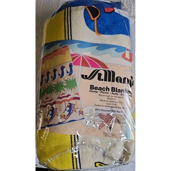 VTG 1980s St Mary's Blanket Day at the Beach 60x90 Penguins Palm Trees NEW - Picture 1 of 5